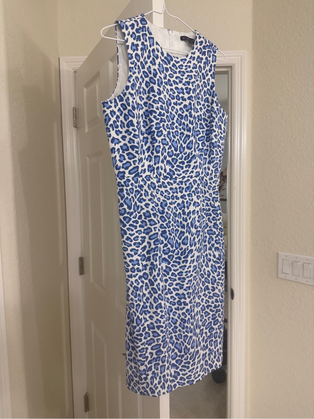 Brooks Blue and White Leopard Print Midi Dress - Picture 6 of 6